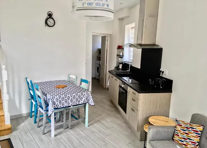 Holiday home Lis Du Japon Saint-Georges-de-Didonne